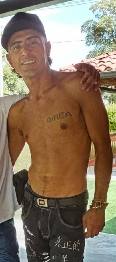 65ce8dd2-fe20-4695-beac-e00d22d9ffb1